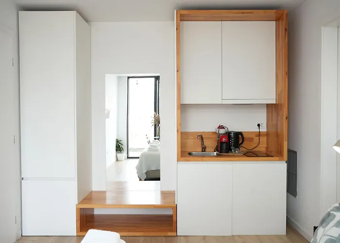 Rooftop Apartmanhotel 3*