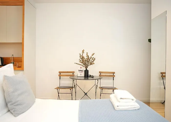 Rooftop Apartmanhotel 3*