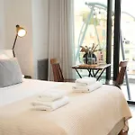 Rooftop Aparthotel 3*