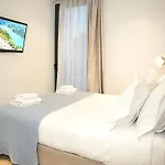 Rooftop Aparthotel 3*