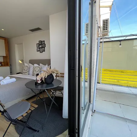 Rooftop Lejlighedshotel Tirana