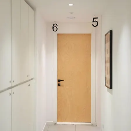 Rooftop アパートホテル 3*