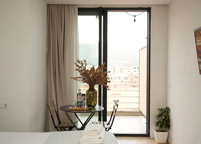 Aparthotel Rooftop Tirana